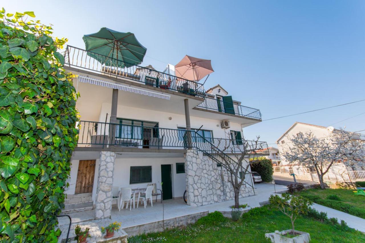 Apartments By The Sea Slatine, Ciovo - 1126 Trogir Exterior foto