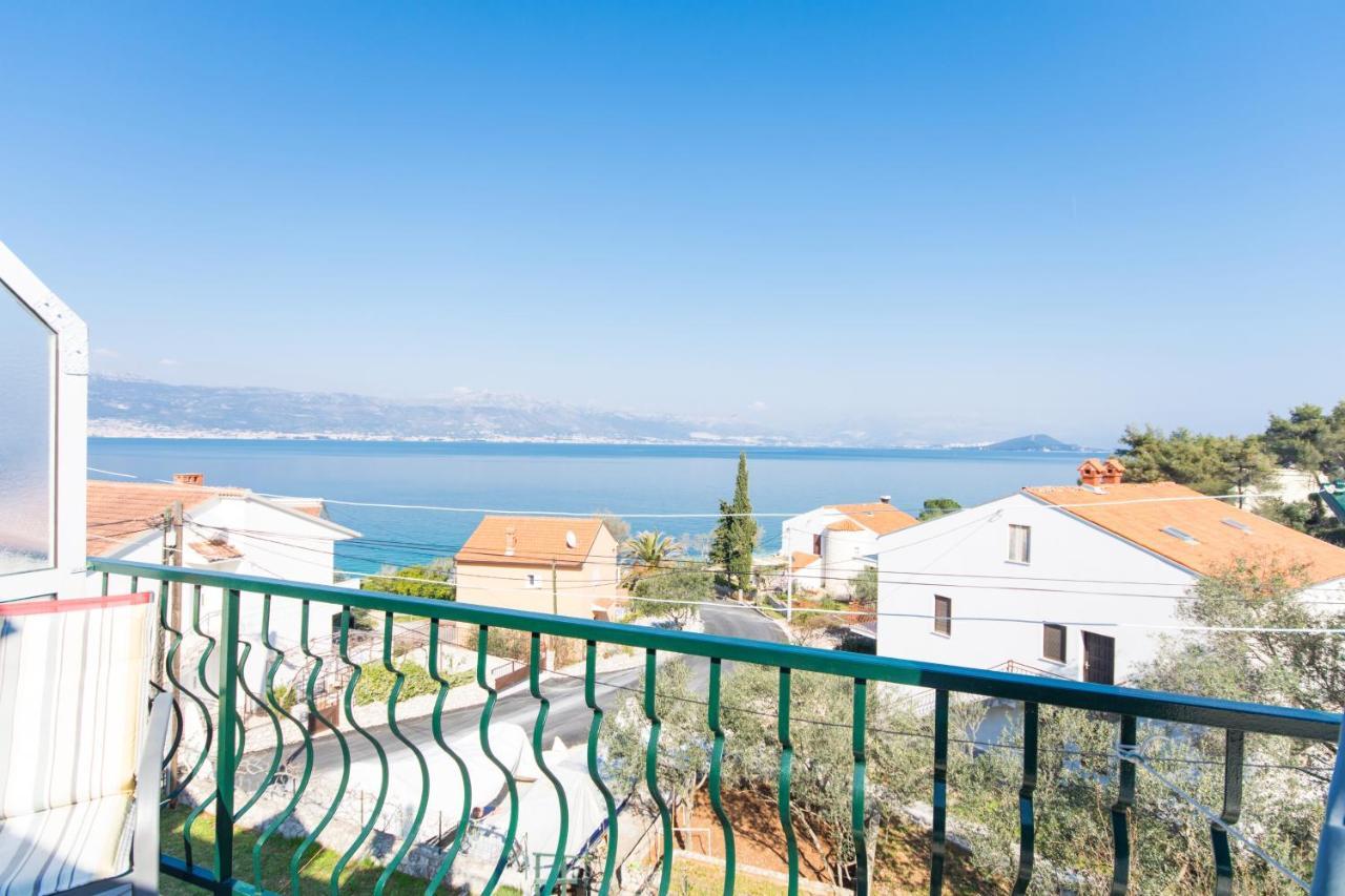 Apartments By The Sea Slatine, Ciovo - 1126 Trogir Exterior foto