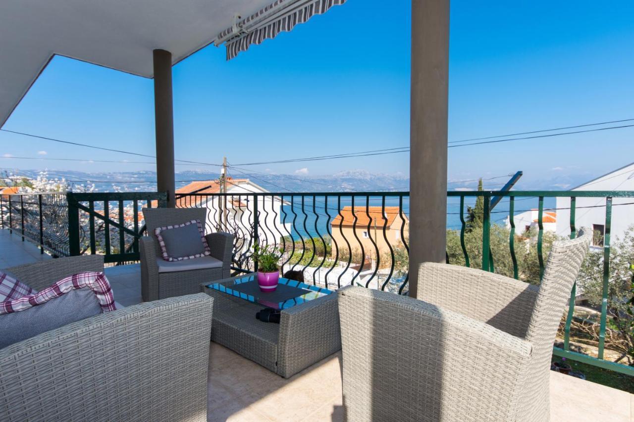 Apartments By The Sea Slatine, Ciovo - 1126 Trogir Exterior foto